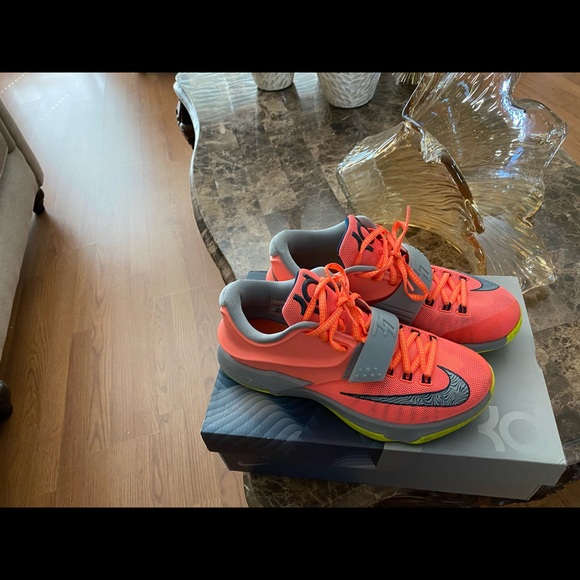 kd sneakers womens